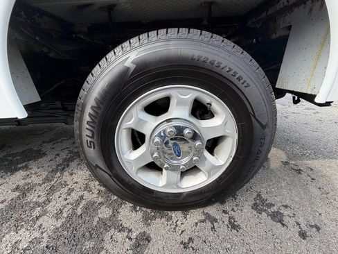 Used 2016 Ford F250 XL w/ XL Appearance Package AWD/4WD image 67