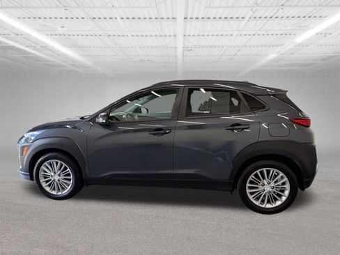 Used 2021 Hyundai Kona SEL FWD image 2
