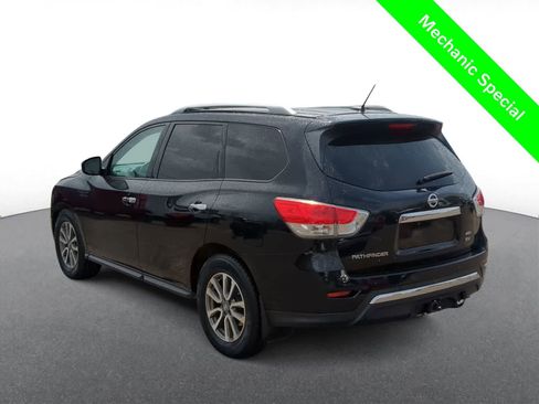 Used 2013 Nissan Pathfinder SV w/ Trailer Tow Pkg AWD/4WD image 6