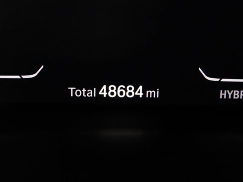 Used 2022 BMW X5 xDrive45e w/ Premium Package image 28