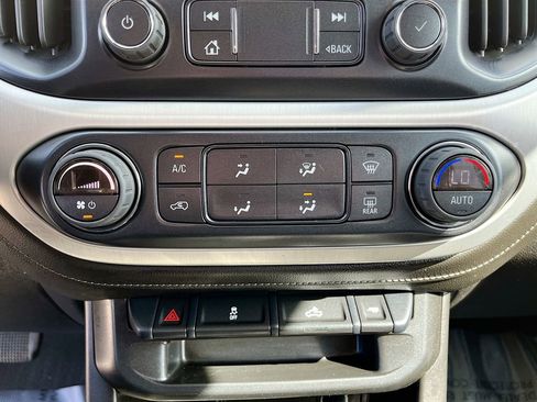 Used 2022 GMC Canyon Elevation w/ Trailering Package image 16