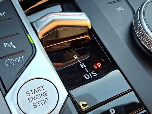 Certified 2025 BMW 230i xDrive Coupe w/ M Sport Package image 15