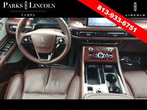 Certified 2023 Lincoln Aviator Black Label Grand Touring w/ Class IV Trailer Tow Package image 12