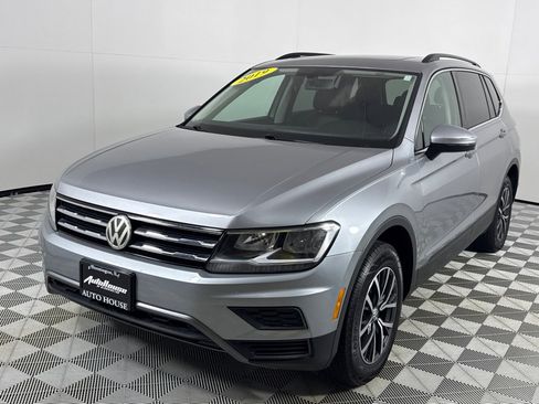 Used 2019 Volkswagen Tiguan SE image 11