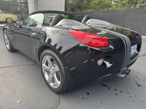 Used 2007 Pontiac Solstice Convertible w/ Premium Package RWD image 3