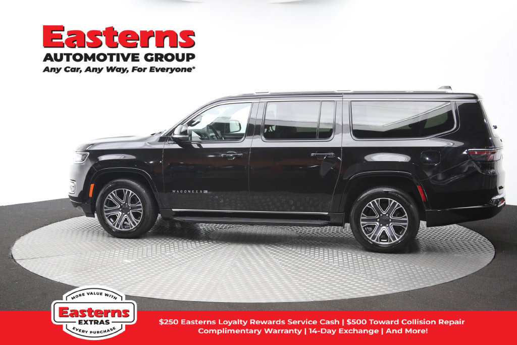 Used 2024 Jeep Wagoneer L Series II w/ Flexible Seating Group AWD/4WD image 66