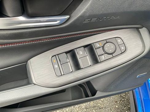 New 2026 Nissan Sentra SR w/ SR Premium Package FWD image 10