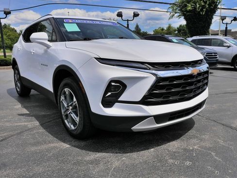 Used 2023 Chevrolet Blazer LT w/ Convenience Package AWD/4WD image 3