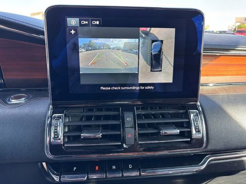 Used 2018 Lincoln Navigator Reserve w/ Technology Package AWD/4WD image 35