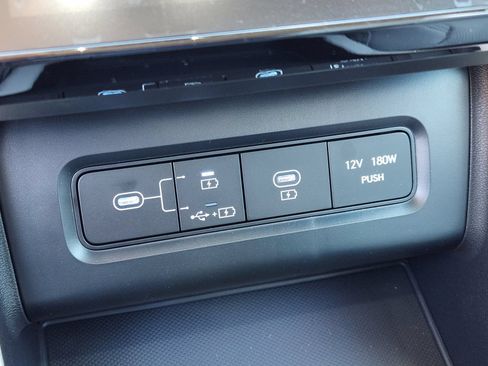 New 2026 Hyundai Tucson Limited FWD image 21