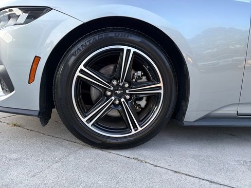 Used 2024 Ford Mustang Premium image 12