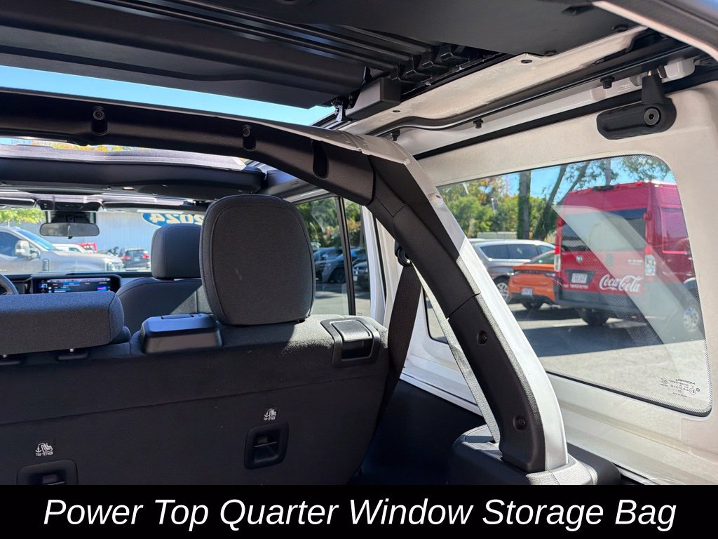Used 2024 Jeep Wrangler Unlimited AWD/4WD image 39