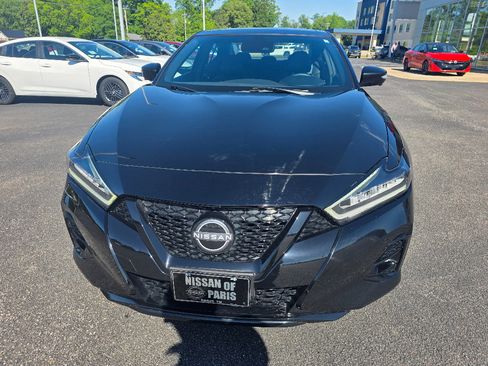 Used 2023 Nissan Maxima SR w/ Sport Mat Group FWD image 8