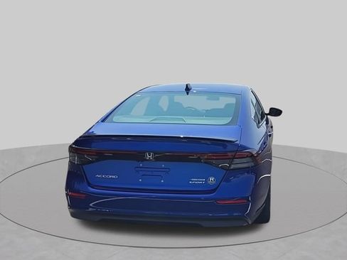 Used 2023 Honda Accord Sport image 8