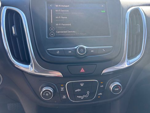 Used 2021 Chevrolet Equinox LT image 4