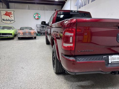 Used 2022 RAM 3500 Limited image 9