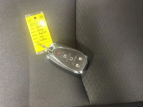 Used 2025 Chevrolet Malibu LT FWD image 25