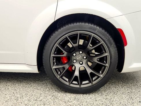 Used 2022 Dodge Charger SRT Hellcat w/ Harman/Kardon Audio Group image 9