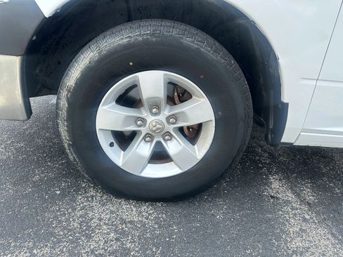 Used 2016 RAM 1500 Tradesman w/ Power & Remote Entry Group image 9