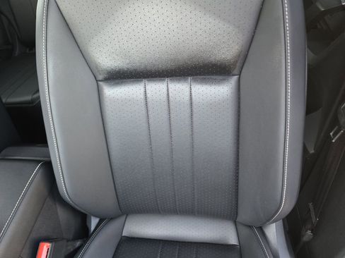 Used 2024 Volkswagen Tiguan SE R-Line FWD image 19