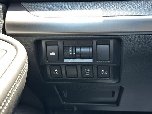 Used 2019 Subaru Legacy 2.5i Premium AWD/4WD image 31