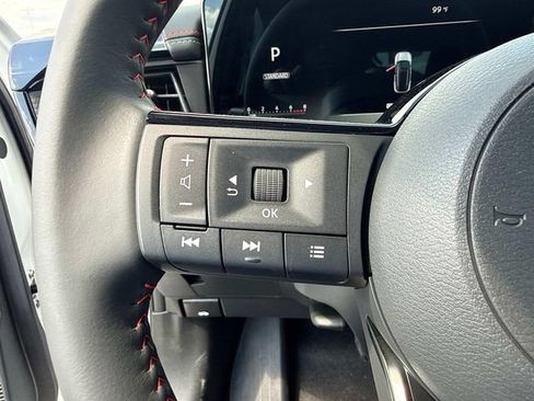 New 2026 Nissan Kicks SR FWD image 23