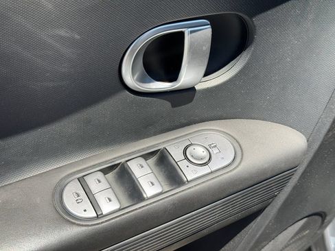 Used 2024 Hyundai Ioniq 5 SE RWD image 8