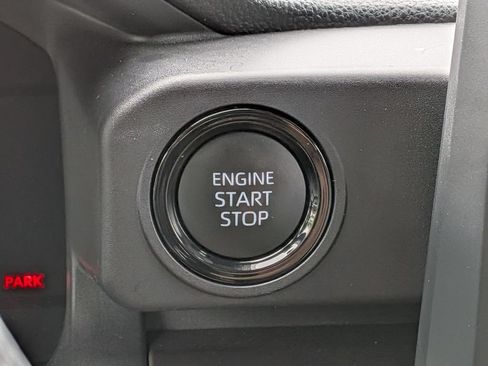 Used 2025 Toyota Tacoma SR5 AWD/4WD image 14