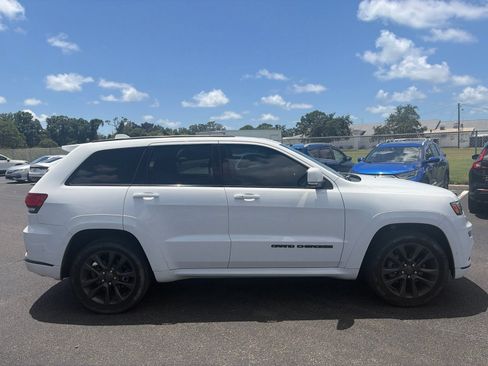 Used 2019 Jeep Grand Cherokee High Altitude RWD image 8