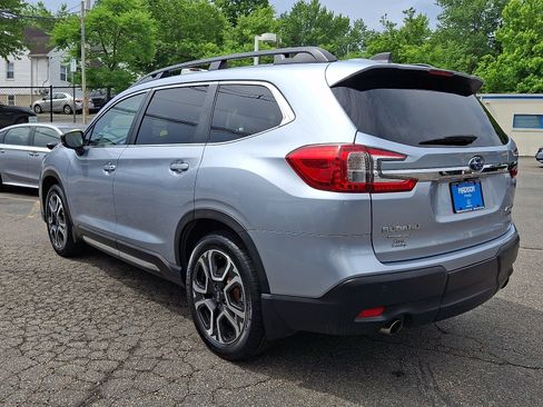 Used 2024 Subaru Ascent Limited w/ Technology Package AWD/4WD image 6