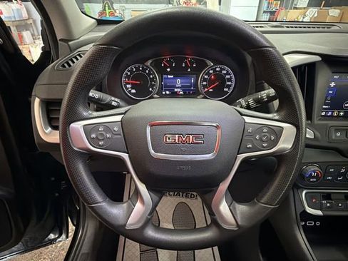 Used 2022 GMC Terrain SLE w/ Driver Convenience Package AWD/4WD image 14