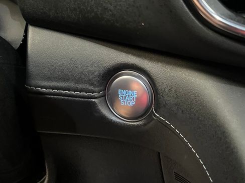 Used 2023 Hyundai Santa Fe SEL Premium image 48