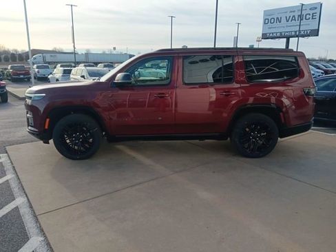 New 2026 Jeep Grand Wagoneer Limited image 4