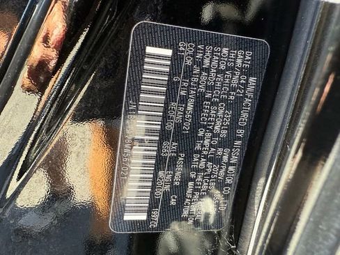 Used 2021 Nissan Rogue Sport S image 23