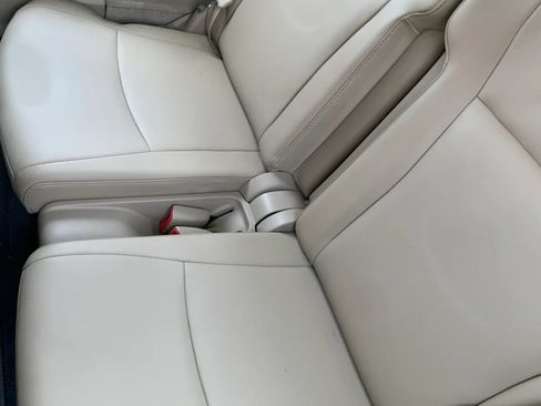 Used 2011 Toyota Highlander Limited FWD image 23