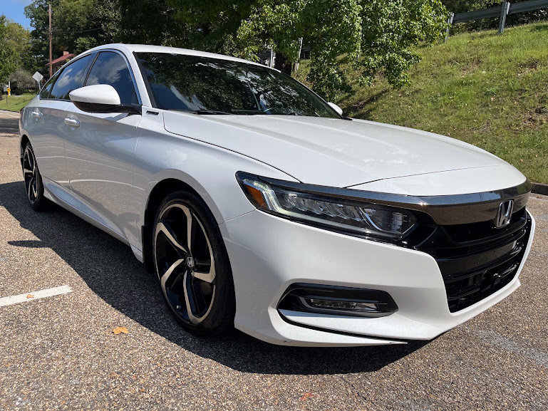 Used 2018 Honda Accord Sport image 33