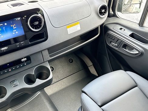 New 2026 Mercedes-Benz Sprinter 2500 image 20