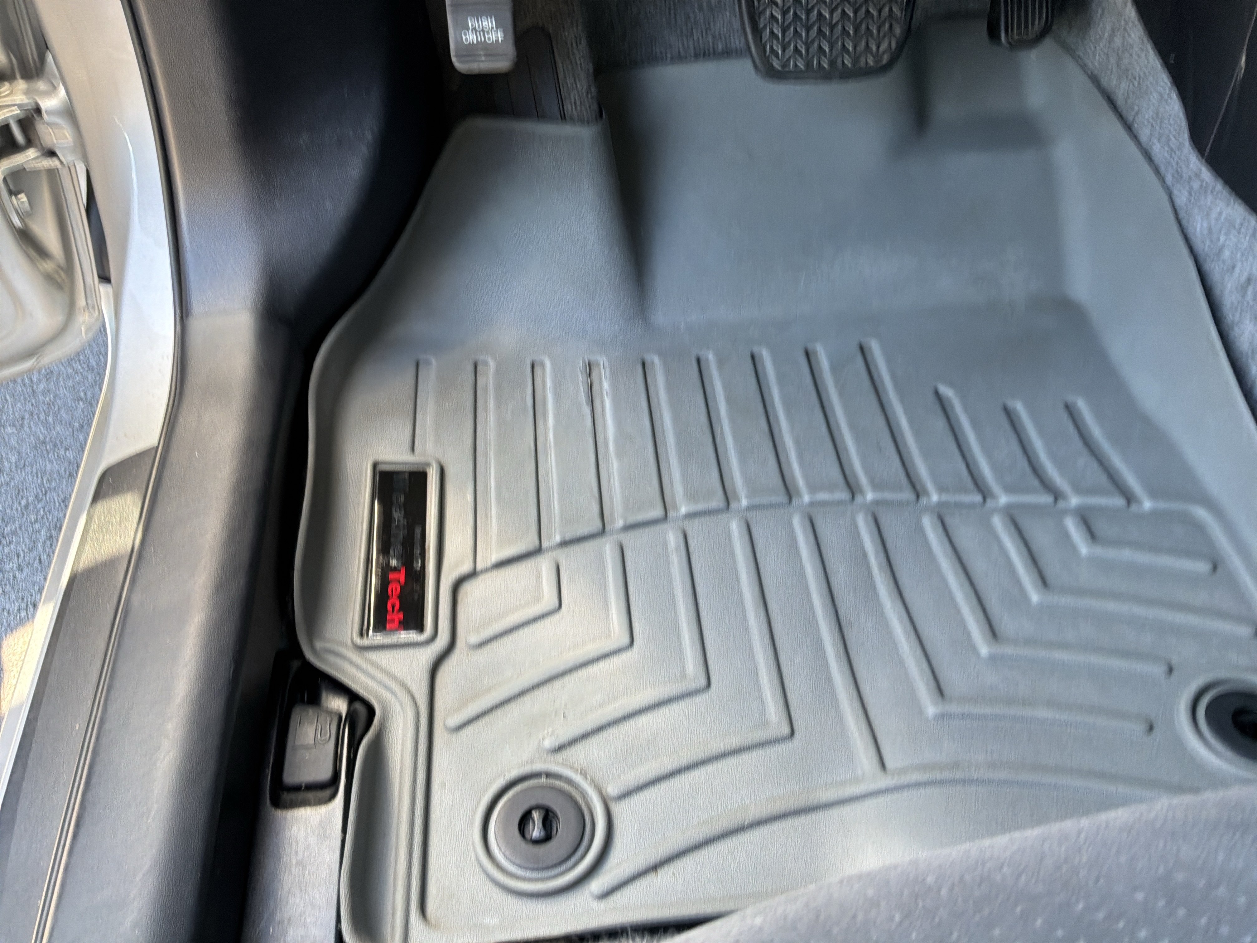 Used 2015 Toyota Prius Two FWD image 17