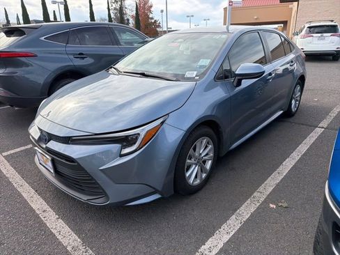 Certified 2024 Toyota Corolla LE image 10