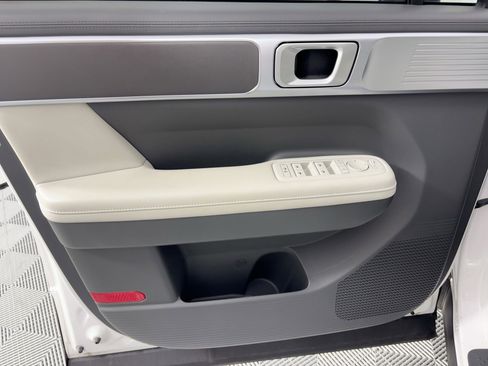 Used 2025 Hyundai Santa Fe SEL image 13