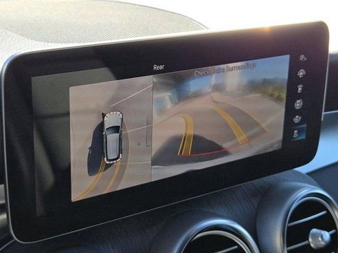 Used 2022 Mercedes-Benz GLC 300 4MATIC image 16