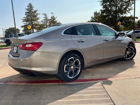 Used 2024 Chevrolet Malibu LT image 6