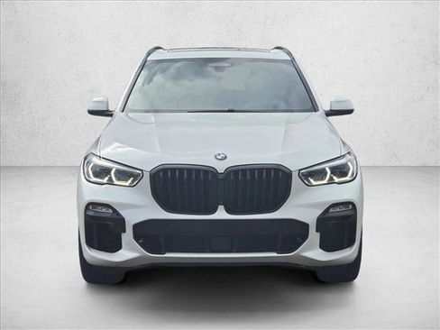 Used 2021 BMW X5 sDrive40i w/ M Sport Package RWD image 2