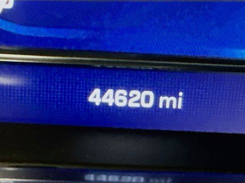 Used 2023 Chevrolet Silverado 1500 LT image 18