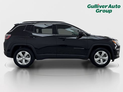 Used 2020 Jeep Compass Latitude w/ Popular Equipment Group FWD image 10