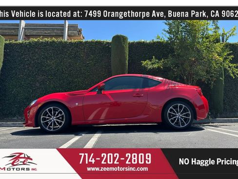 Used 2017 Toyota 86 RWD image 12