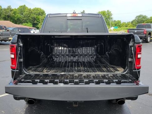 Used 2025 RAM 1500 Big Horn AWD/4WD image 29
