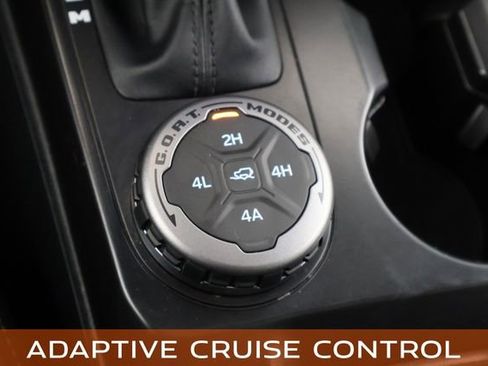 Used 2025 Ford Bronco Badlands AWD/4WD image 28