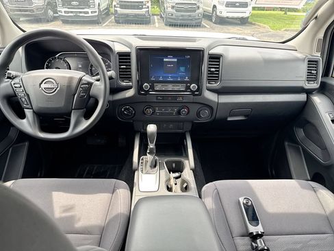 Used 2024 Nissan Frontier S AWD/4WD image 10