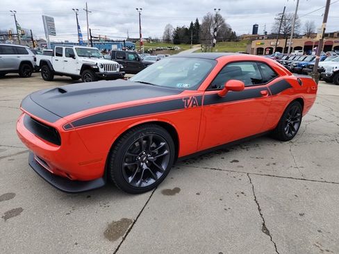Used 2023 Dodge Challenger R/T w/ T/A Package image 11